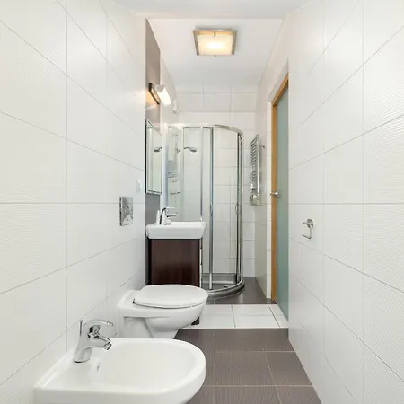 Przytulne Z Parkingiem W By Rent Like